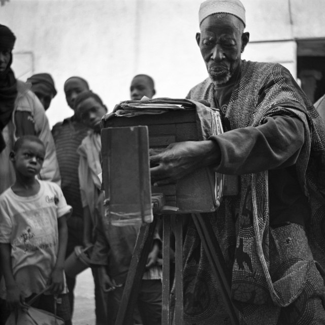 Street Box Camera - ISSA Samado - Mopthi, Mal